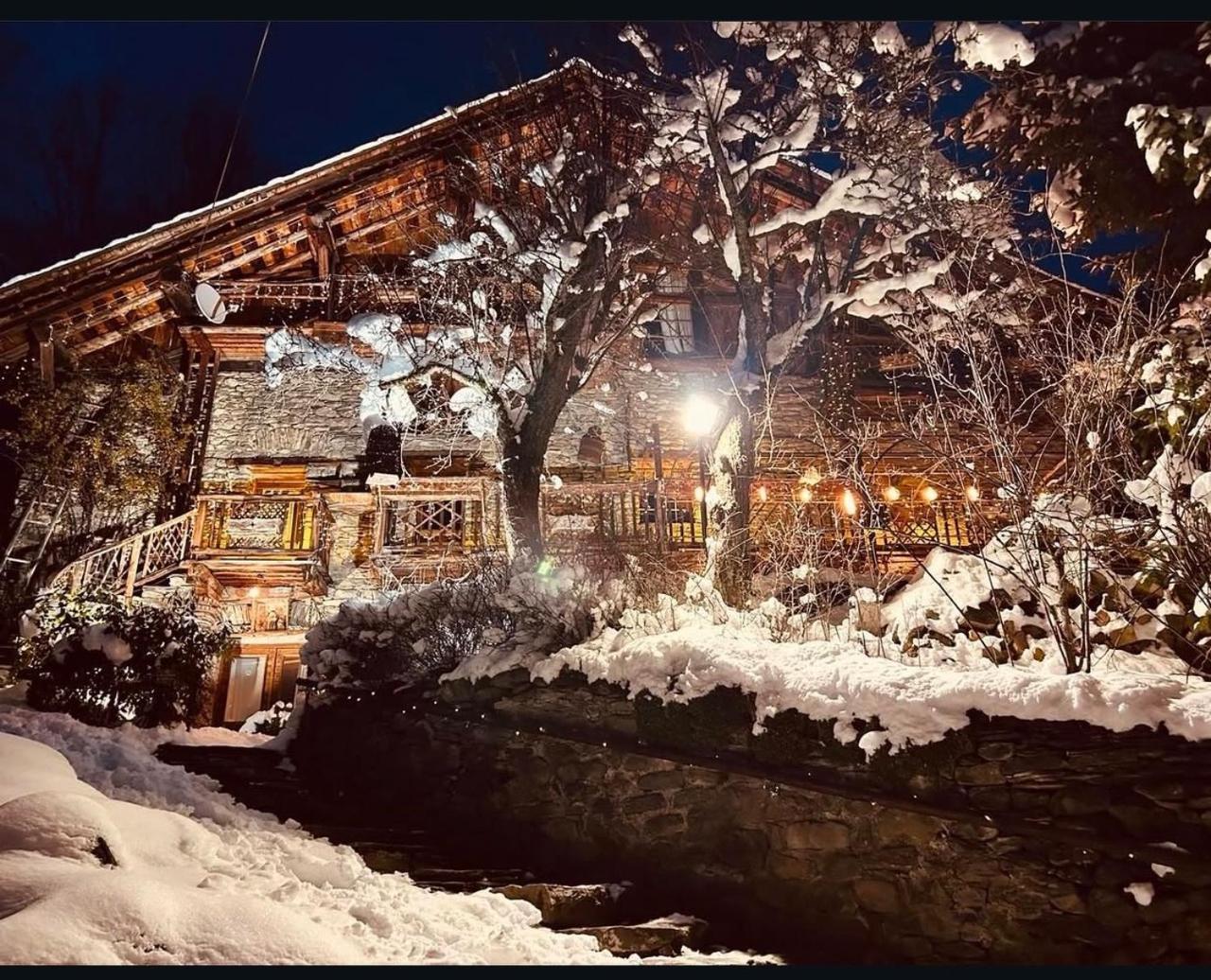 Bed and Breakfast La Ferme D'Angele Бур-Сен-Морис Экстерьер фото